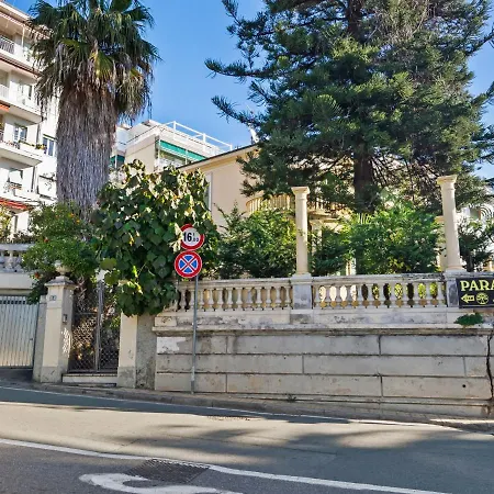 Holiday home Via Duca Degli Abruzzi Appartaments
