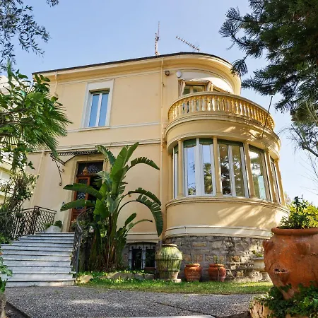 Via Duca Degli Abruzzi Appartaments